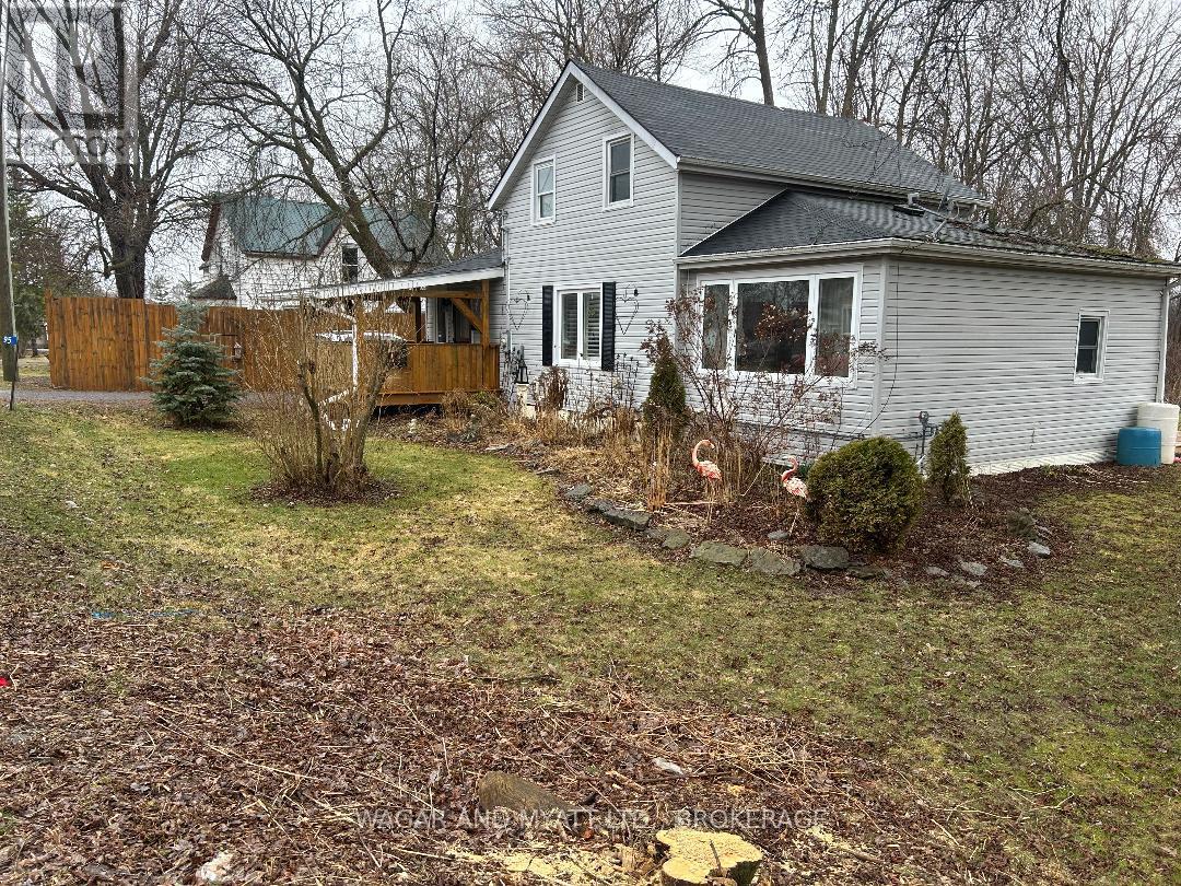 95 Young Street E, Tyendinaga, Ontario  K0K 3A0 - Photo 1 - X12070375