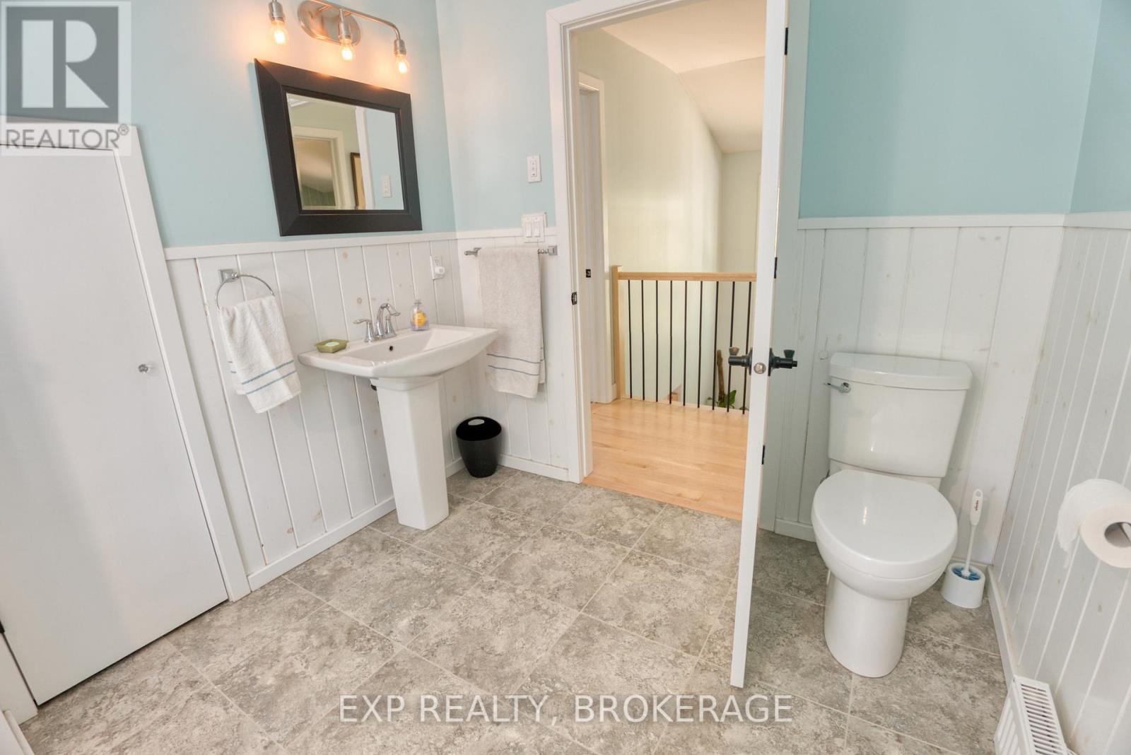 1506 Williams Lane, Frontenac, Ontario  K0H 2E0 - Photo 27 - X12070938