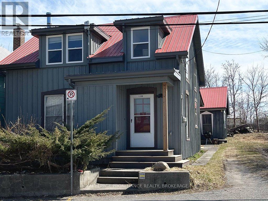 1199 MAIN STREET, Frontenac Islands, Ontario