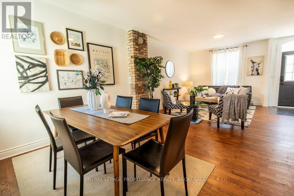 119 Montreal Street, Kingston, Ontario  K7K 3E9 - Photo 5 - X12073767