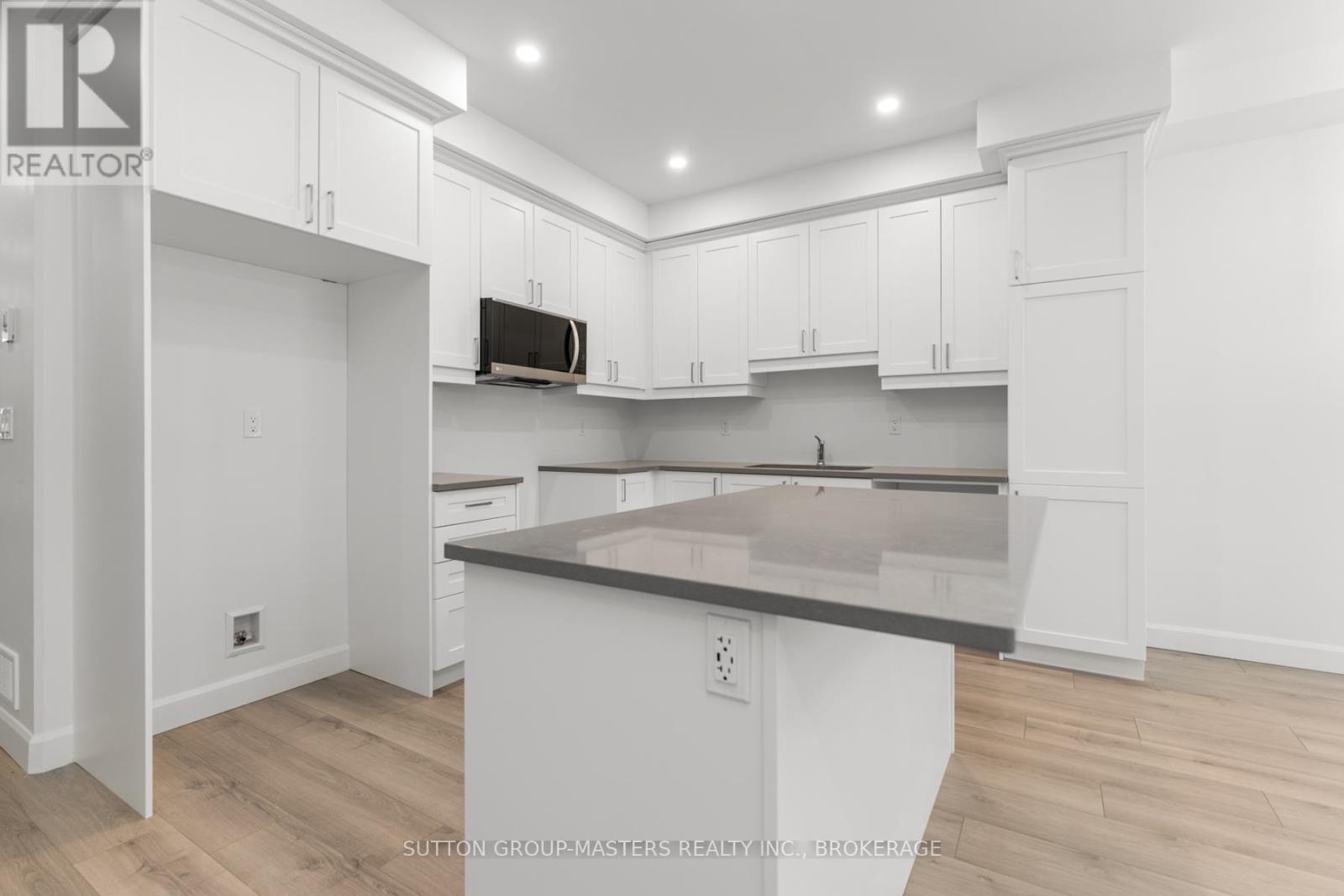 220 Dr Richard James Crescent, Loyalist, Ontario  K7N 0E9 - Photo 12 - X12073819