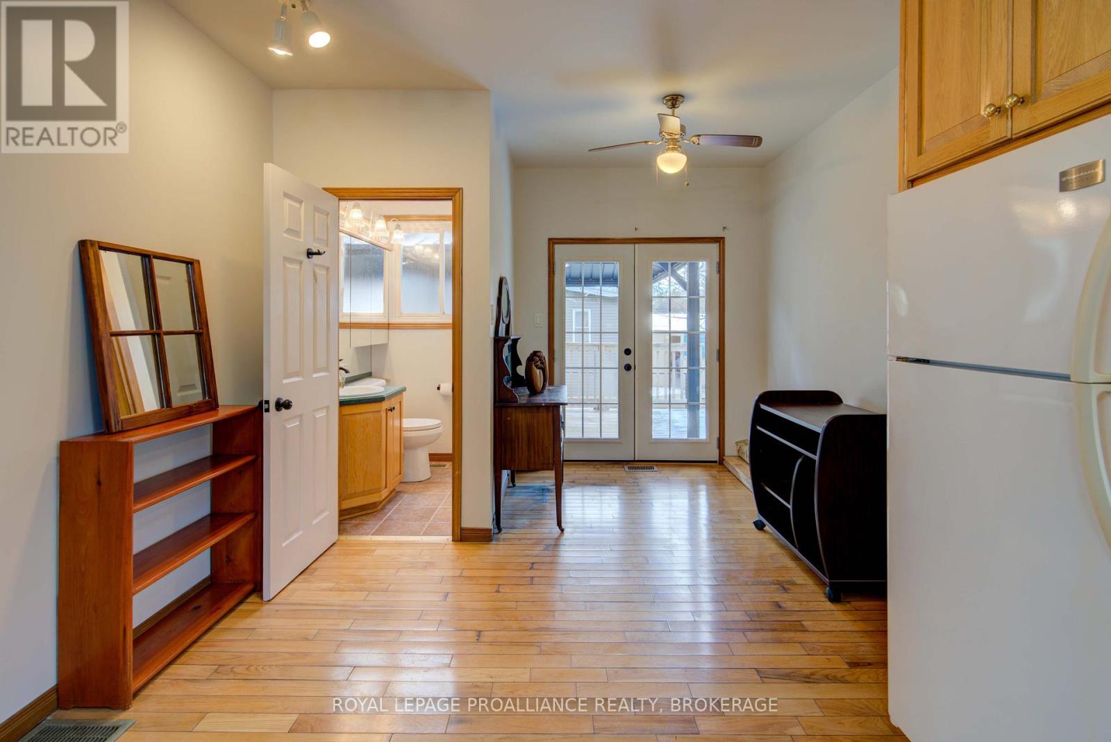 46 Bedford Street, Westport, Ontario  K0G 1X0 - Photo 16 - X12076962