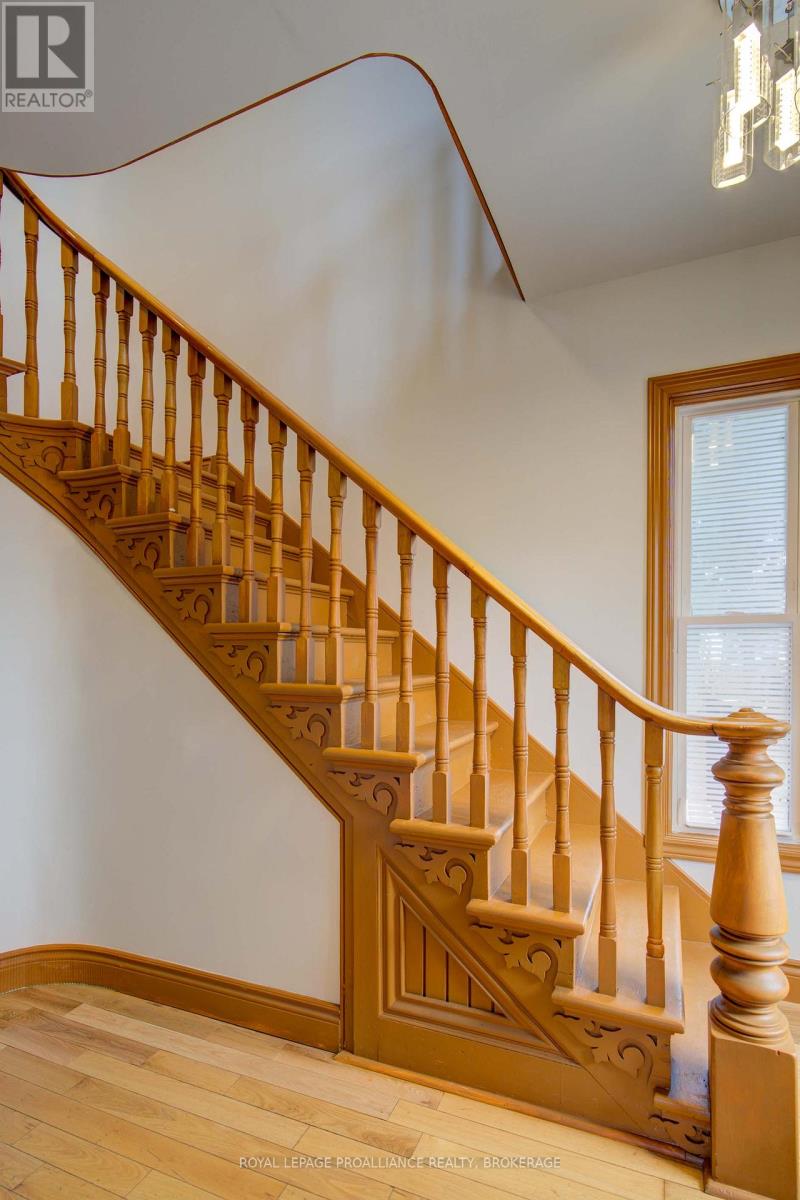 46 Bedford Street, Westport, Ontario  K0G 1X0 - Photo 22 - X12076962