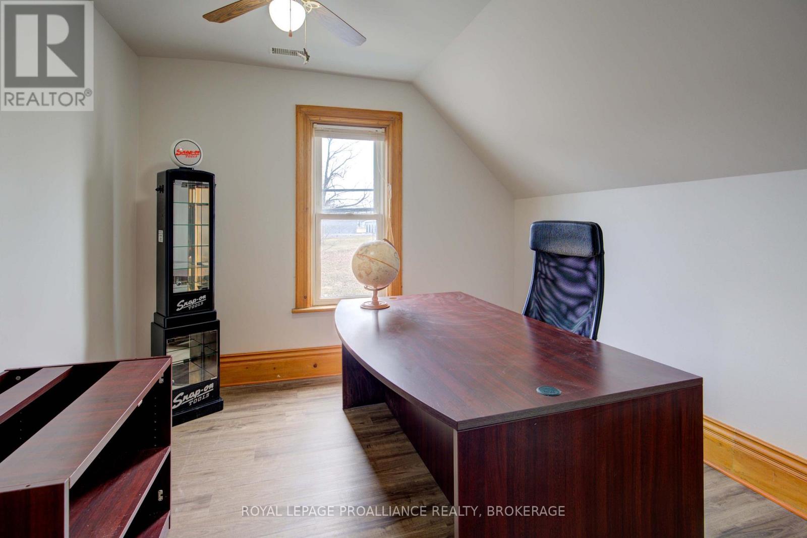 46 Bedford Street, Westport, Ontario  K0G 1X0 - Photo 26 - X12076962