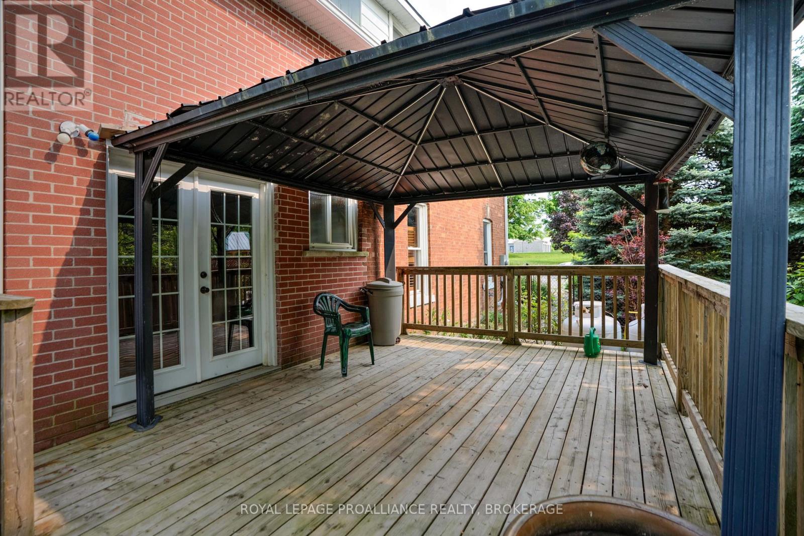 46 Bedford Street, Westport, Ontario  K0G 1X0 - Photo 37 - X12076962