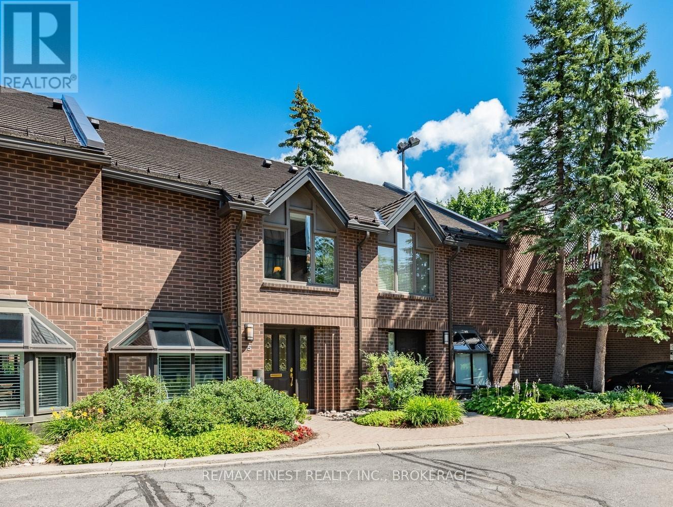 5 - 111 Echo Drive, Ottawa, Ontario  K1S 5K8 - Photo 1 - X12078531