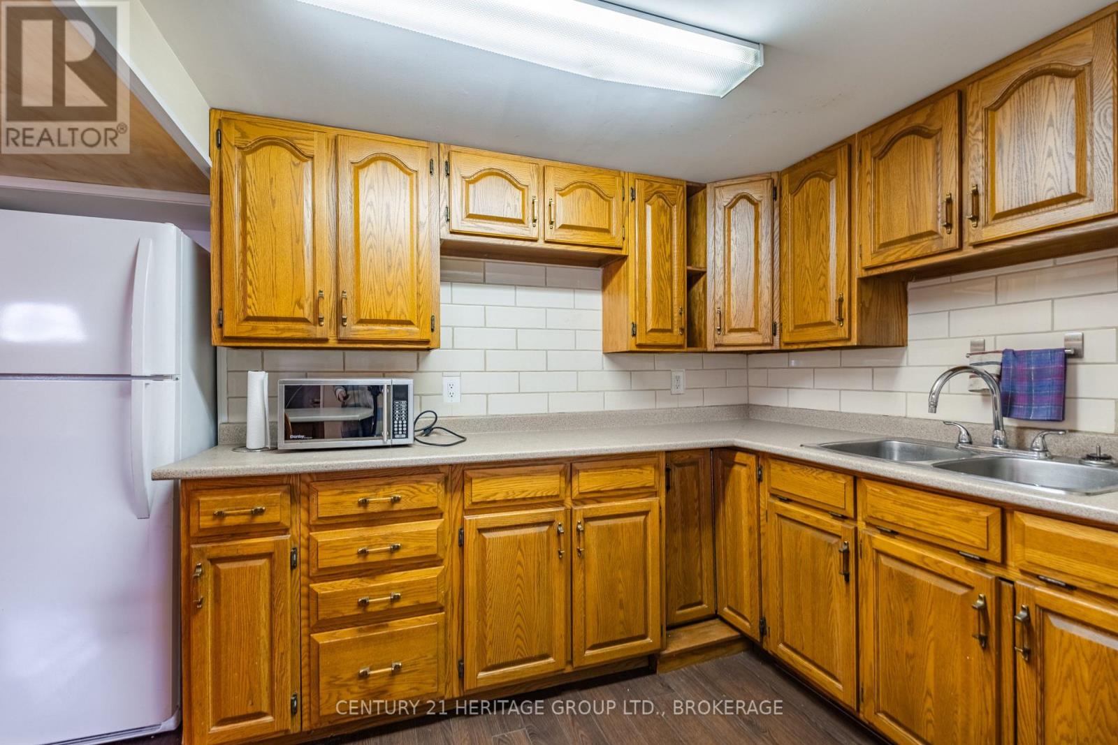 182 Reynolds Drive, Brockville, Ontario  K6V 1X6 - Photo 10 - X12080725