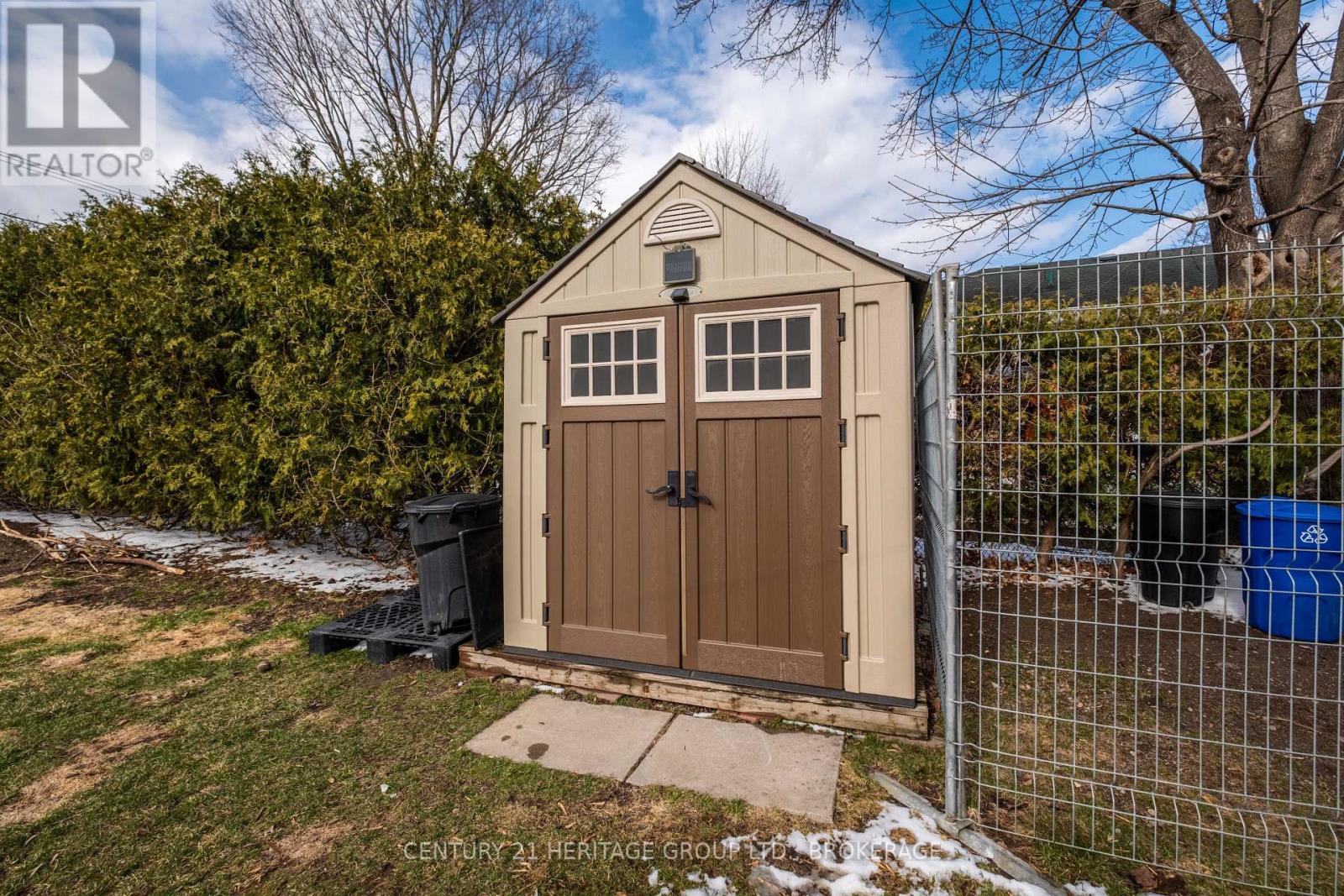182 Reynolds Drive, Brockville, Ontario  K6V 1X6 - Photo 5 - X12080725