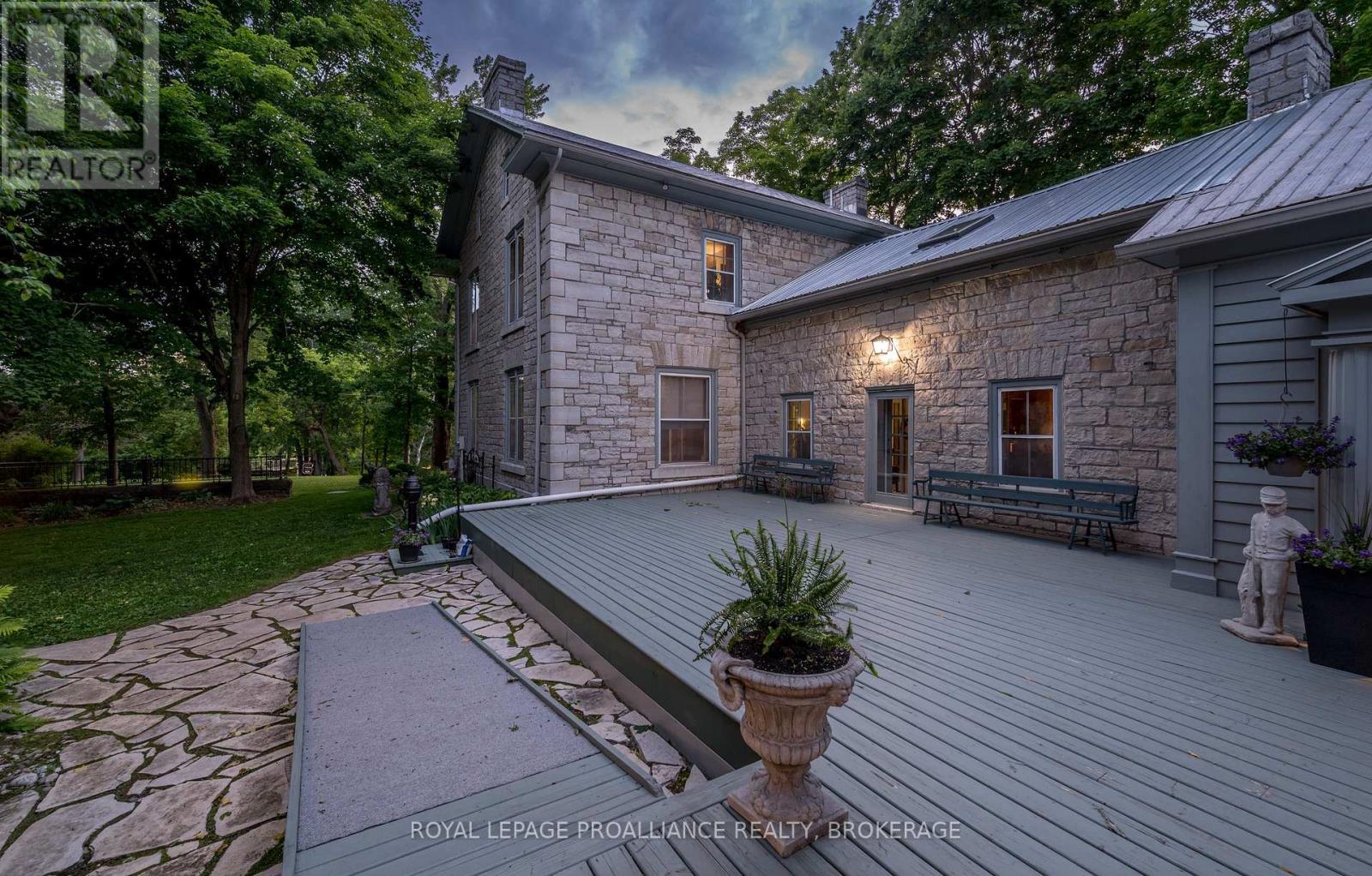 316 Colebrook Road, Stone Mills, Ontario  K0K 3N0 - Photo 38 - X12080937