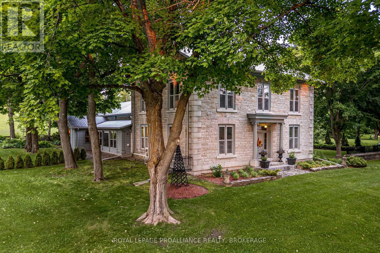 316 Colebrook Road, Stone Mills, Ontario  K0K 3N0 - Photo 4 - X12080937