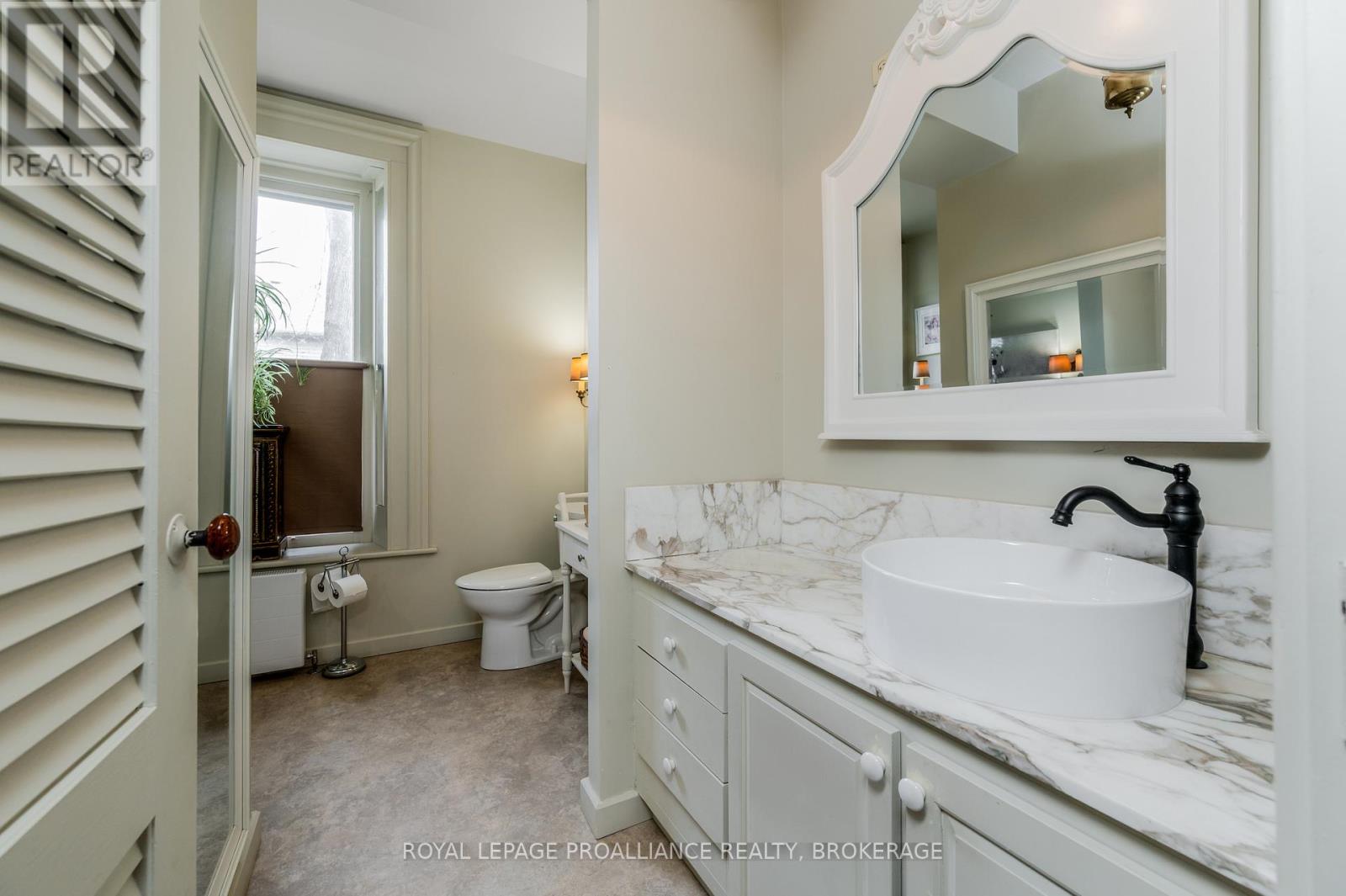 316 Colebrook Road, Stone Mills, Ontario  K0K 3N0 - Photo 9 - X12080937