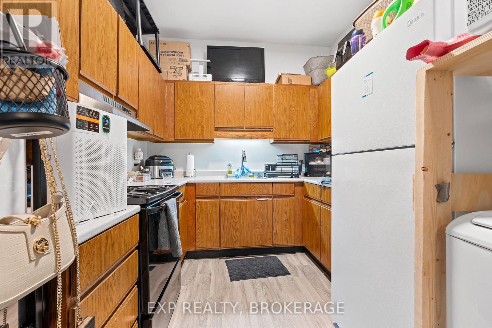 148-150 King Street W, Brockville, Ontario  K6V 3R5 - Photo 23 - X12083804