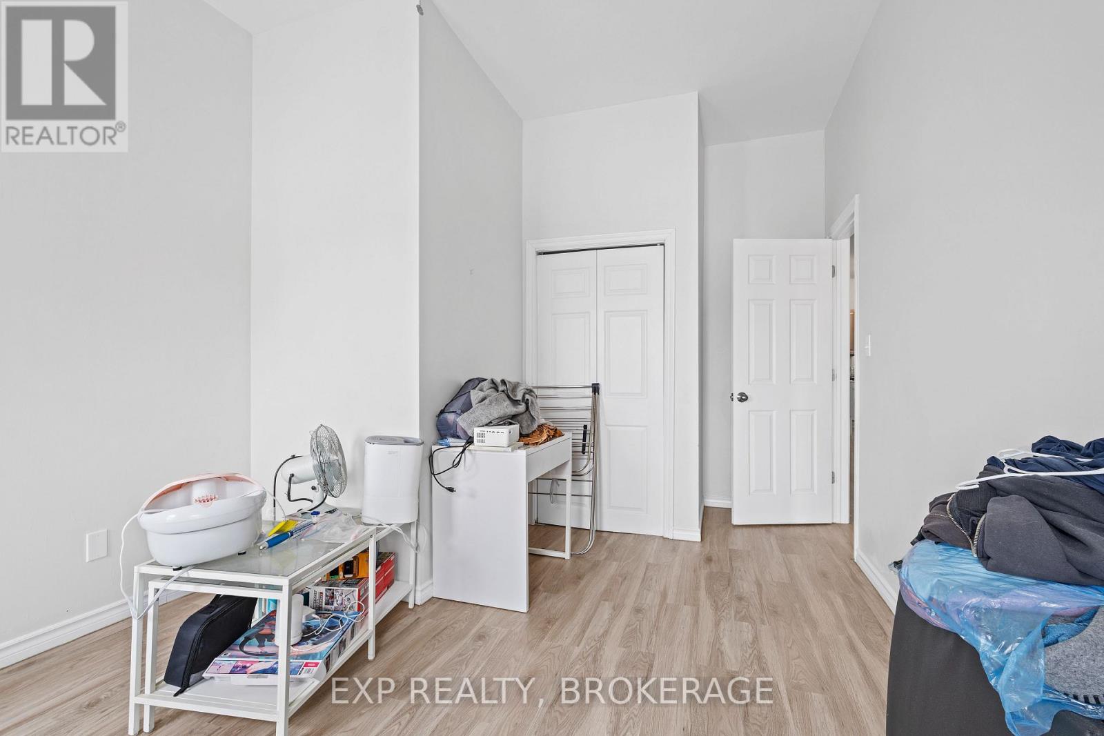 148-150 King Street W, Brockville, Ontario  K6V 3R5 - Photo 5 - X12083804