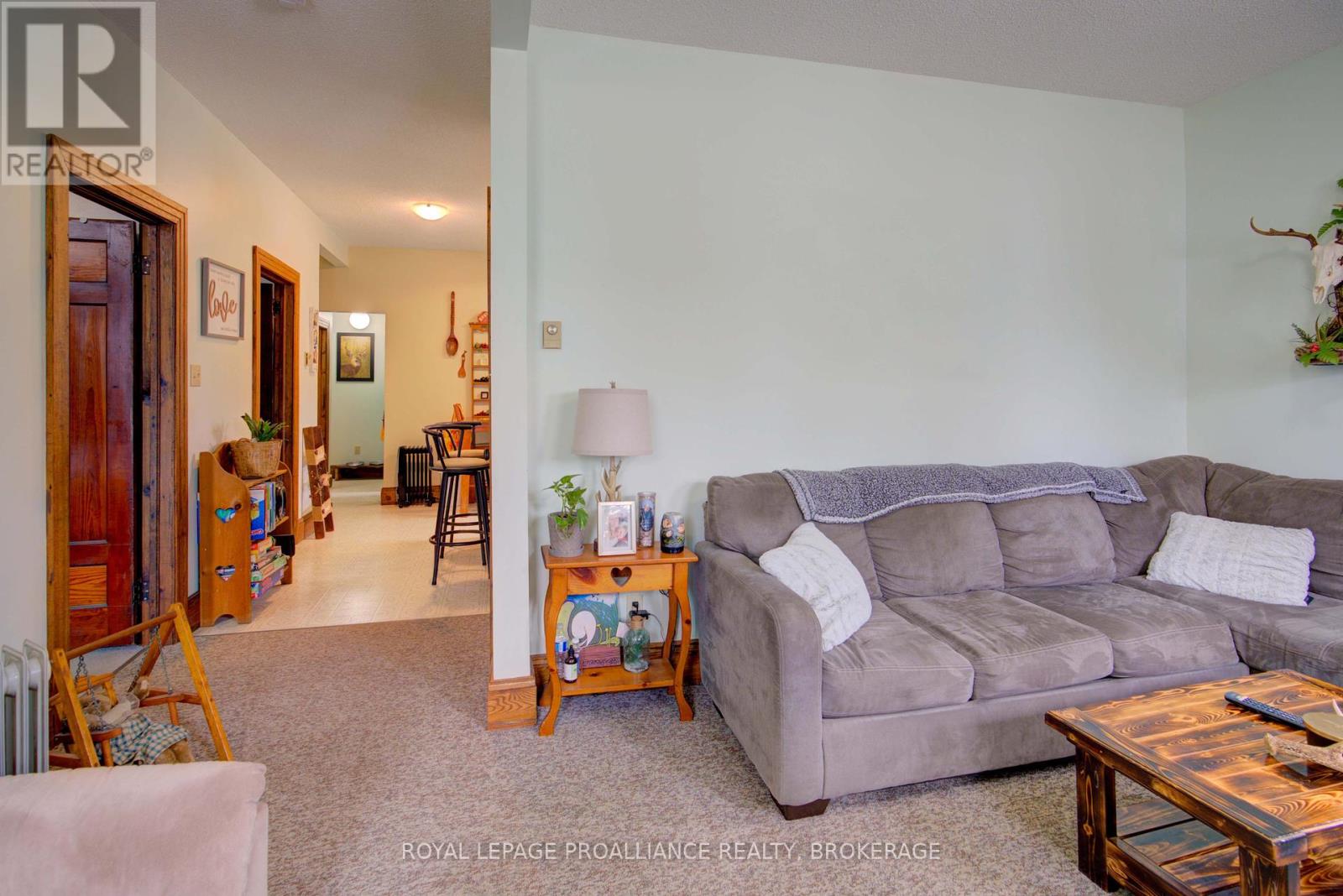 24 Rideau Street, Westport, Ontario  K0G 1X0 - Photo 16 - X12084106