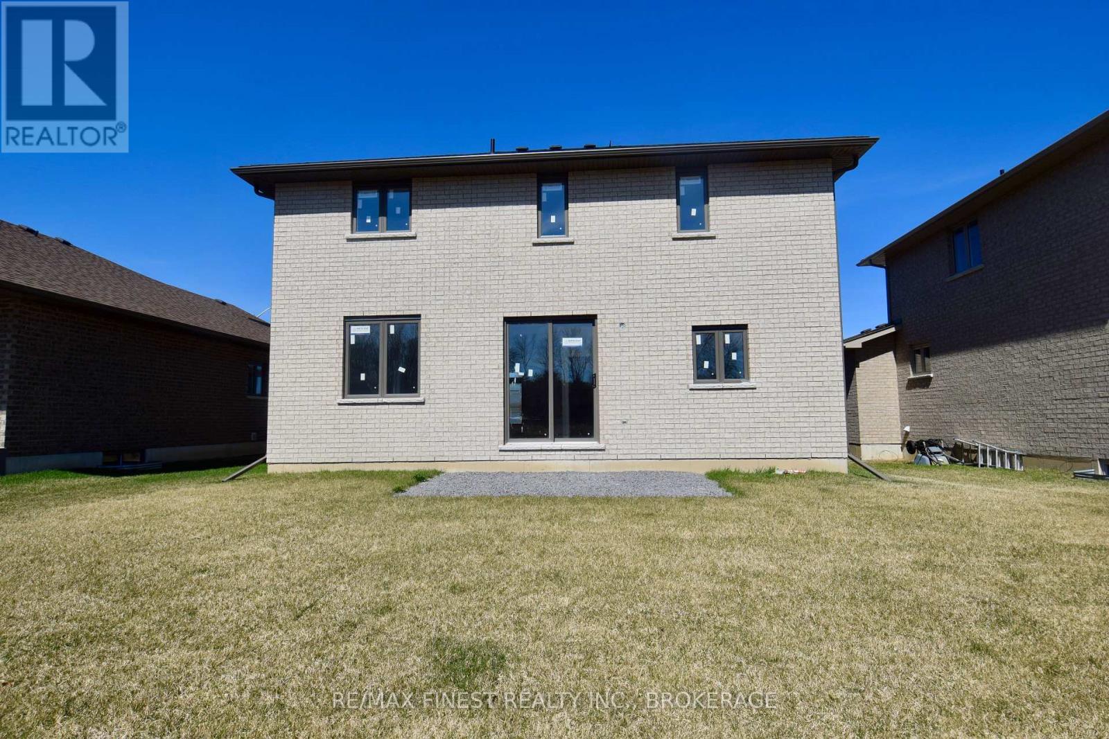 192 Cherrywood Parkway, Greater Napanee, Ontario  K7R 0E2 - Photo 16 - X12084196