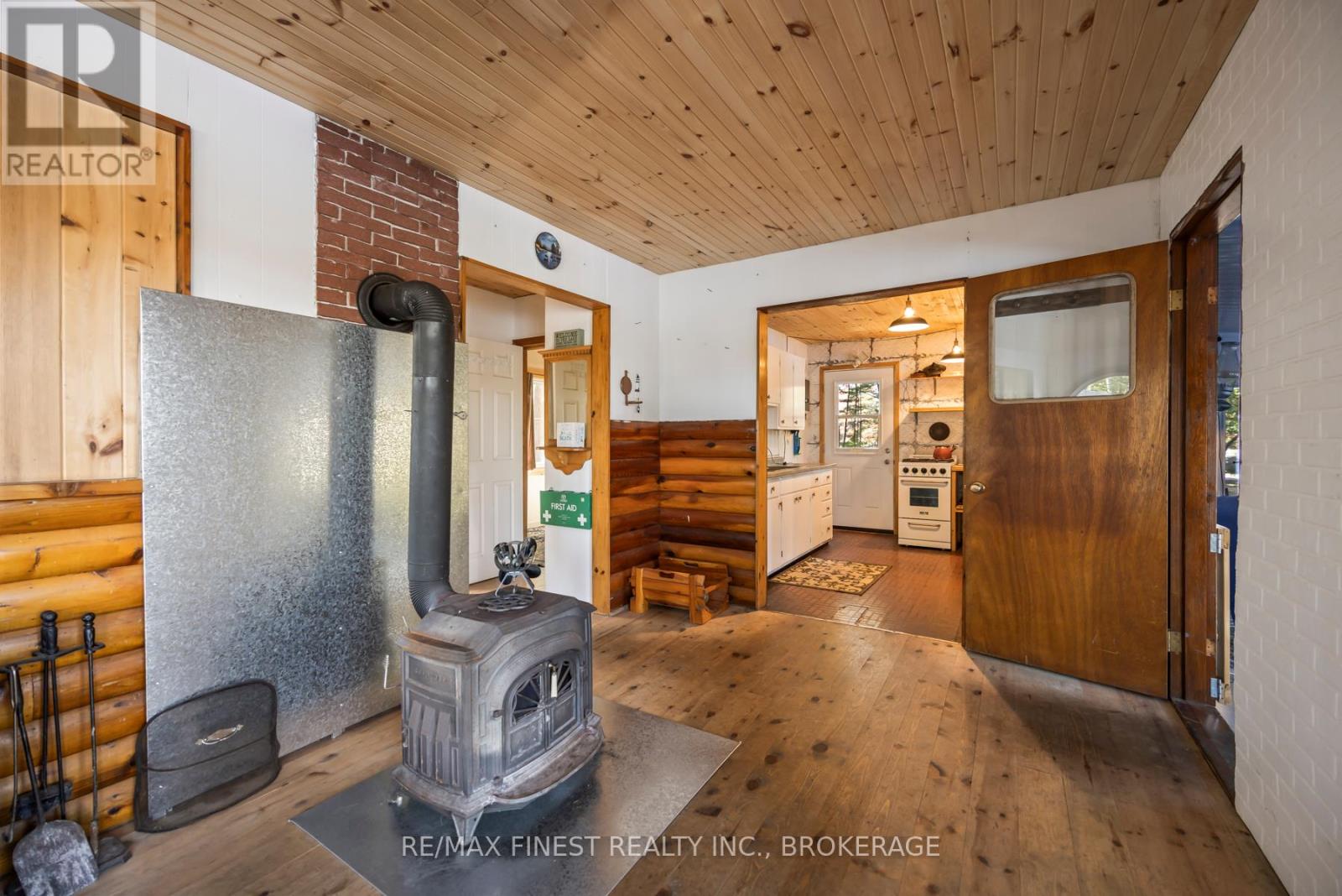 293 Gold Dust Lane, Frontenac, Ontario  K0H 1W0 - Photo 14 - X12084617
