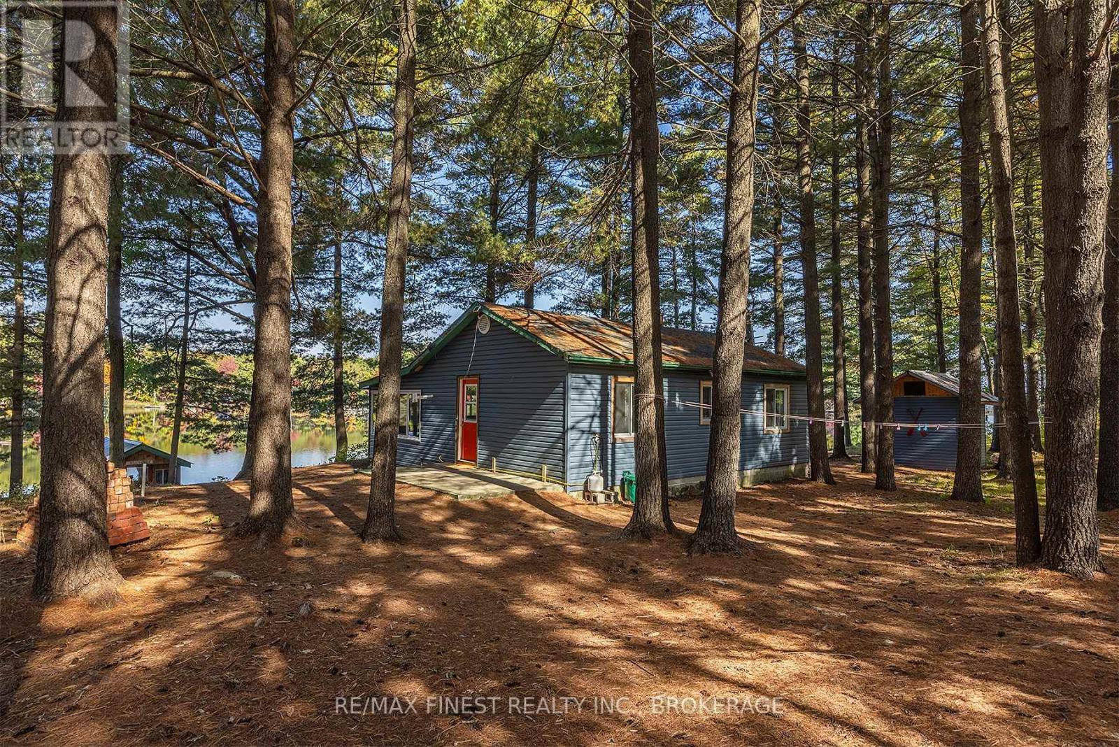293 Gold Dust Lane, Frontenac, Ontario  K0H 1W0 - Photo 36 - X12084617