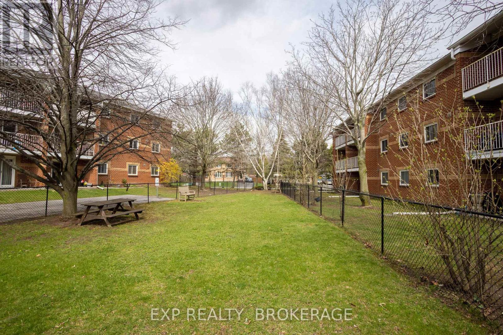 212 - 573 Armstrong Road, Kingston, Ontario  K7M 8J8 - Photo 24 - X12086140