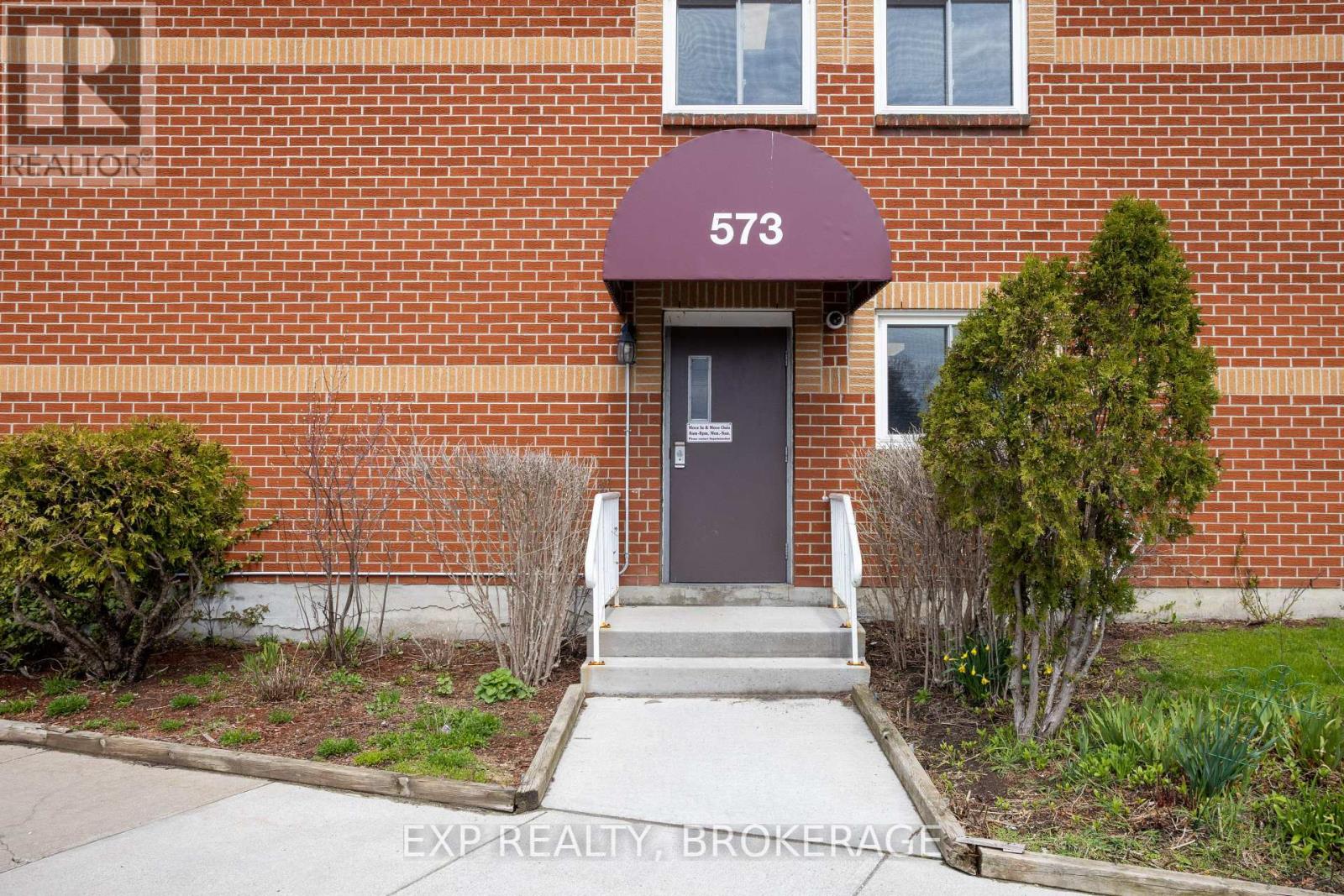 212 - 573 Armstrong Road, Kingston, Ontario  K7M 8J8 - Photo 26 - X12086140