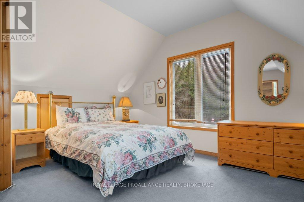 6058 Highway 96, Frontenac Islands, Ontario  K0H 2Y0 - Photo 29 - X12088569