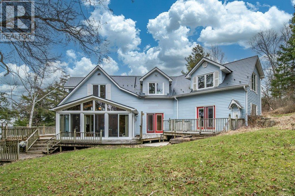 6058 Highway 96, Frontenac Islands, Ontario  K0H 2Y0 - Photo 4 - X12088569