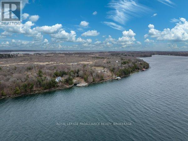 6058 Highway 96, Frontenac Islands, Ontario  K0H 2Y0 - Photo 46 - X12088569