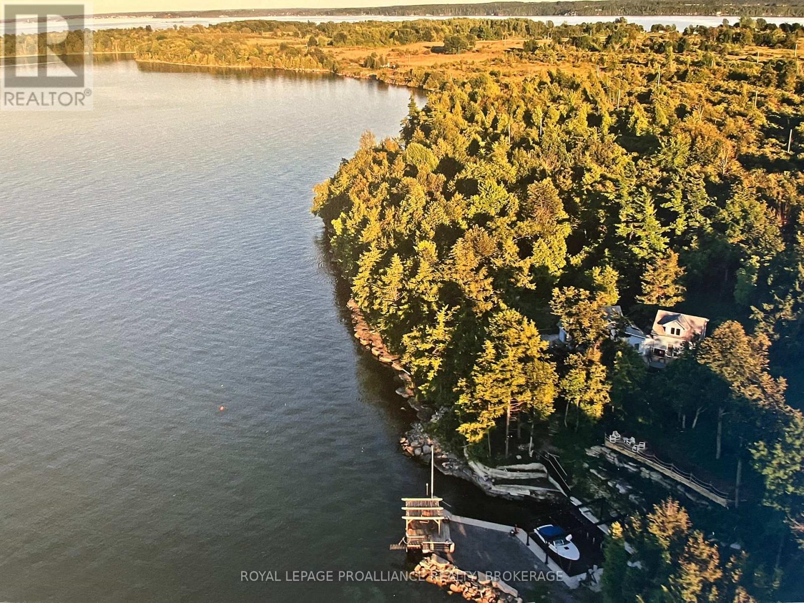 6058 Highway 96, Frontenac Islands, Ontario  K0H 2Y0 - Photo 48 - X12088569