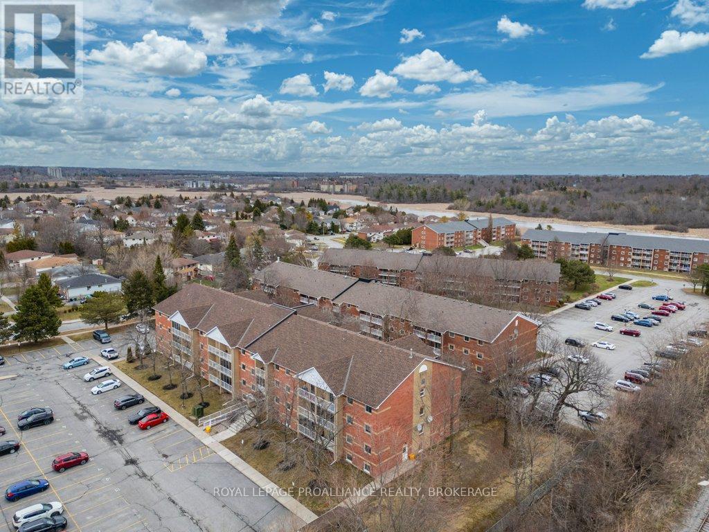 208 - 316 Kingsdale Avenue, Kingston, Ontario  K7M 8S2 - Photo 48 - X12089185