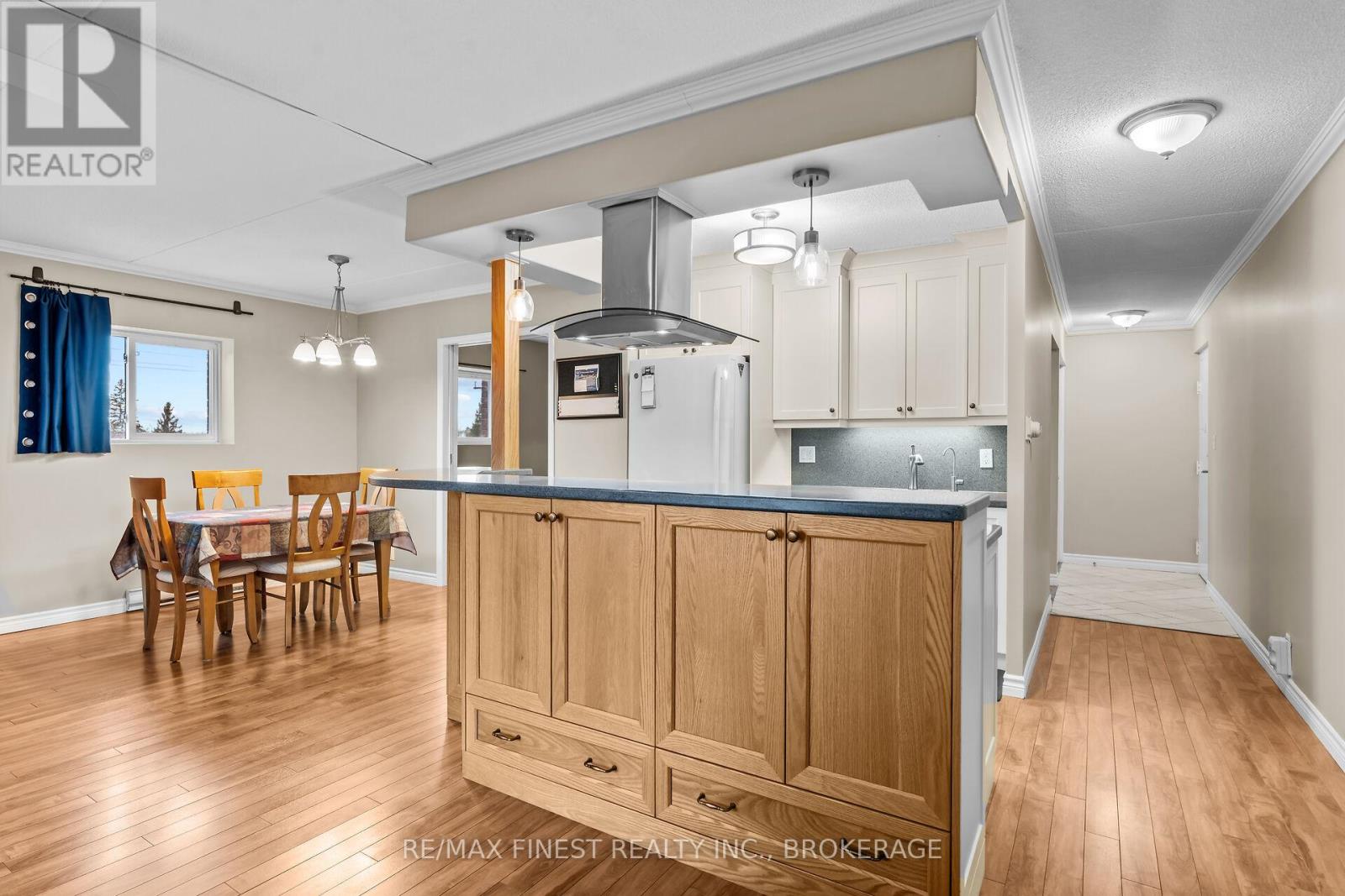 601 - 610 William Street, Gananoque, Ontario  K7G 3A4 - Photo 16 - X12089619