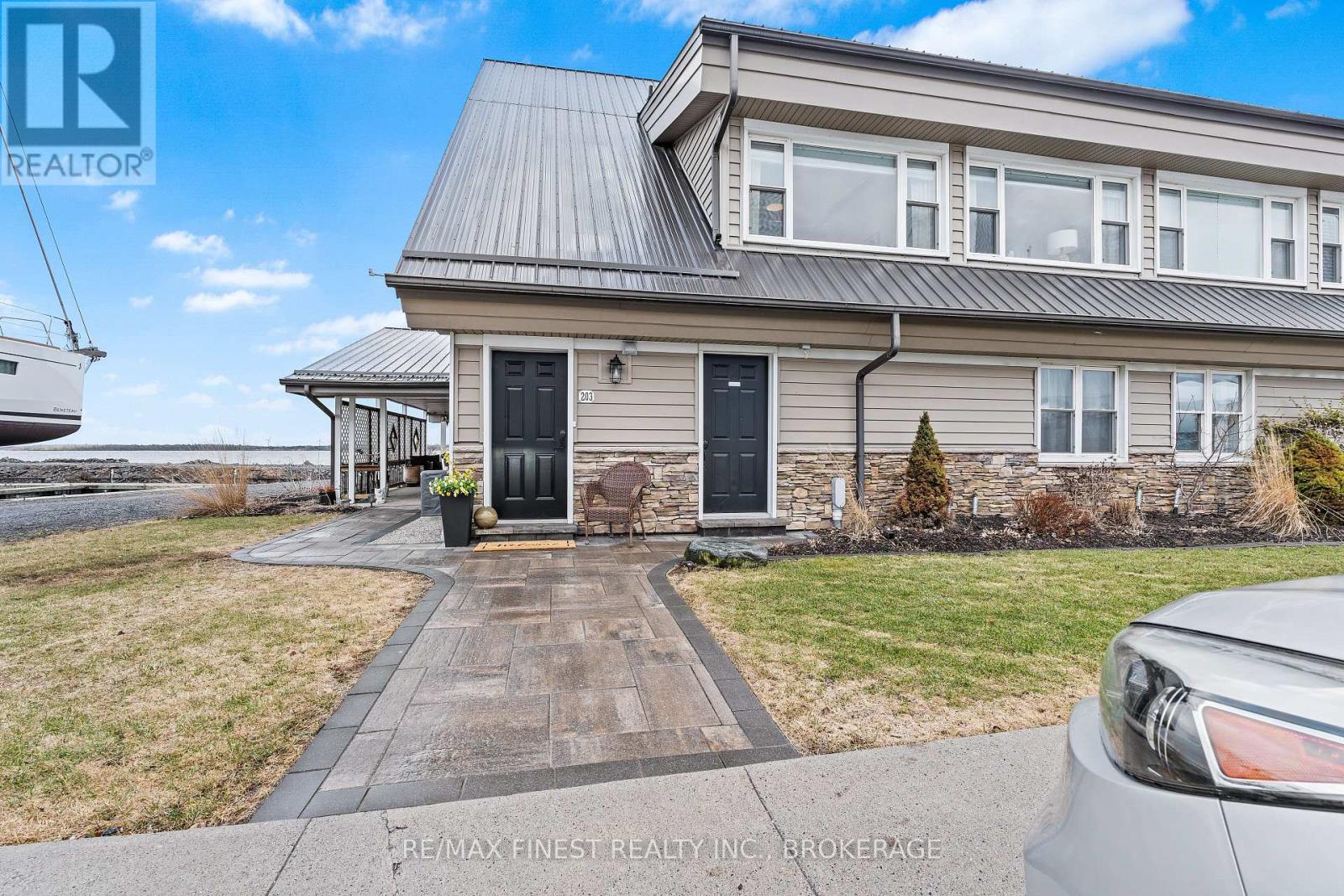 203 - 110 Bayshore Drive, Loyalist, Ontario  K0H 1G0 - Photo 9 - X12094054