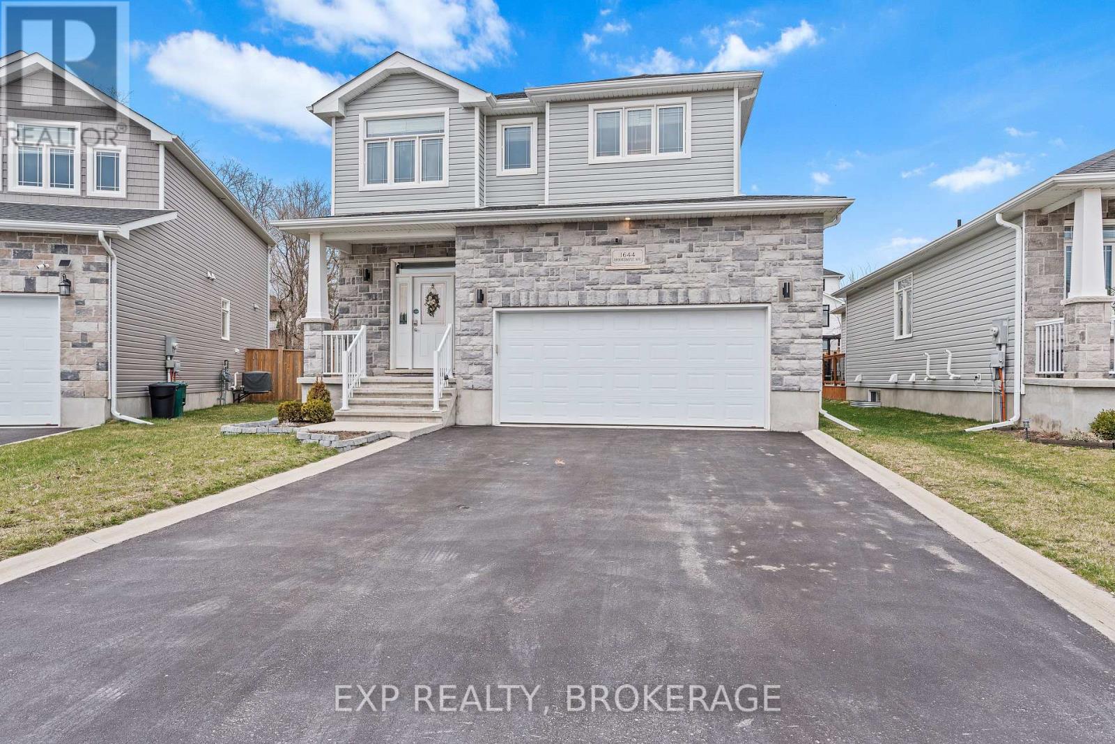 1644 Brookedayle Avenue, Kingston, Ontario  K7P 0S9 - Photo 3 - X12094623