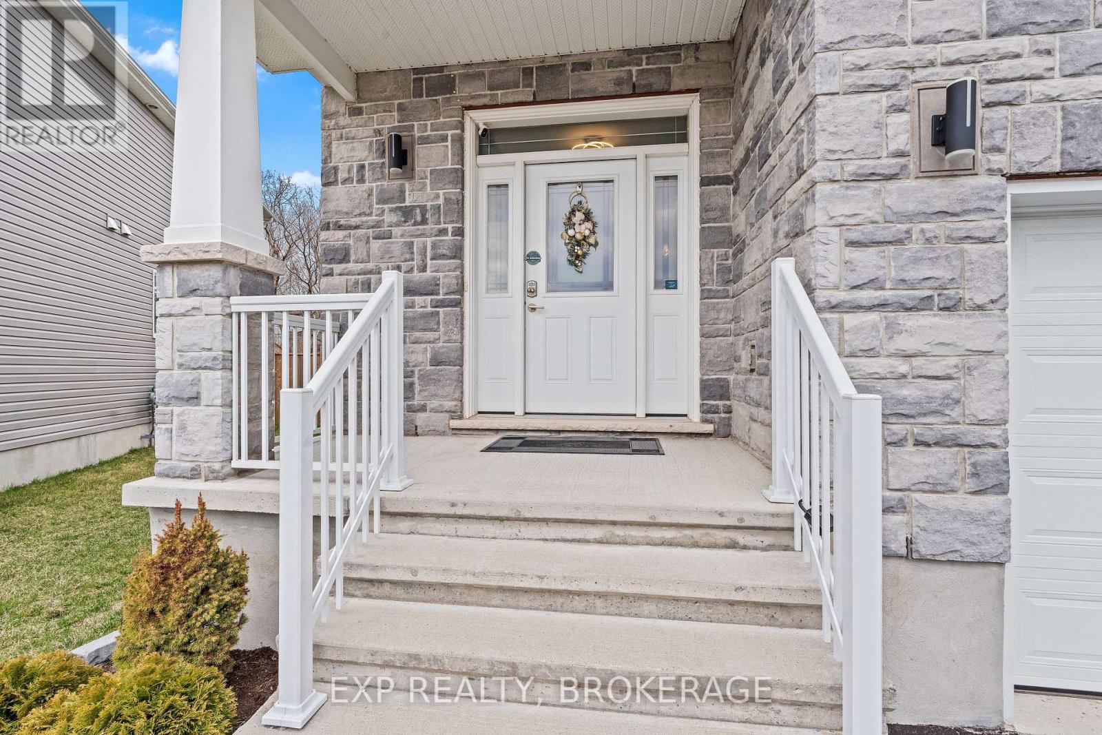 1644 Brookedayle Avenue, Kingston, Ontario  K7P 0S9 - Photo 4 - X12094623