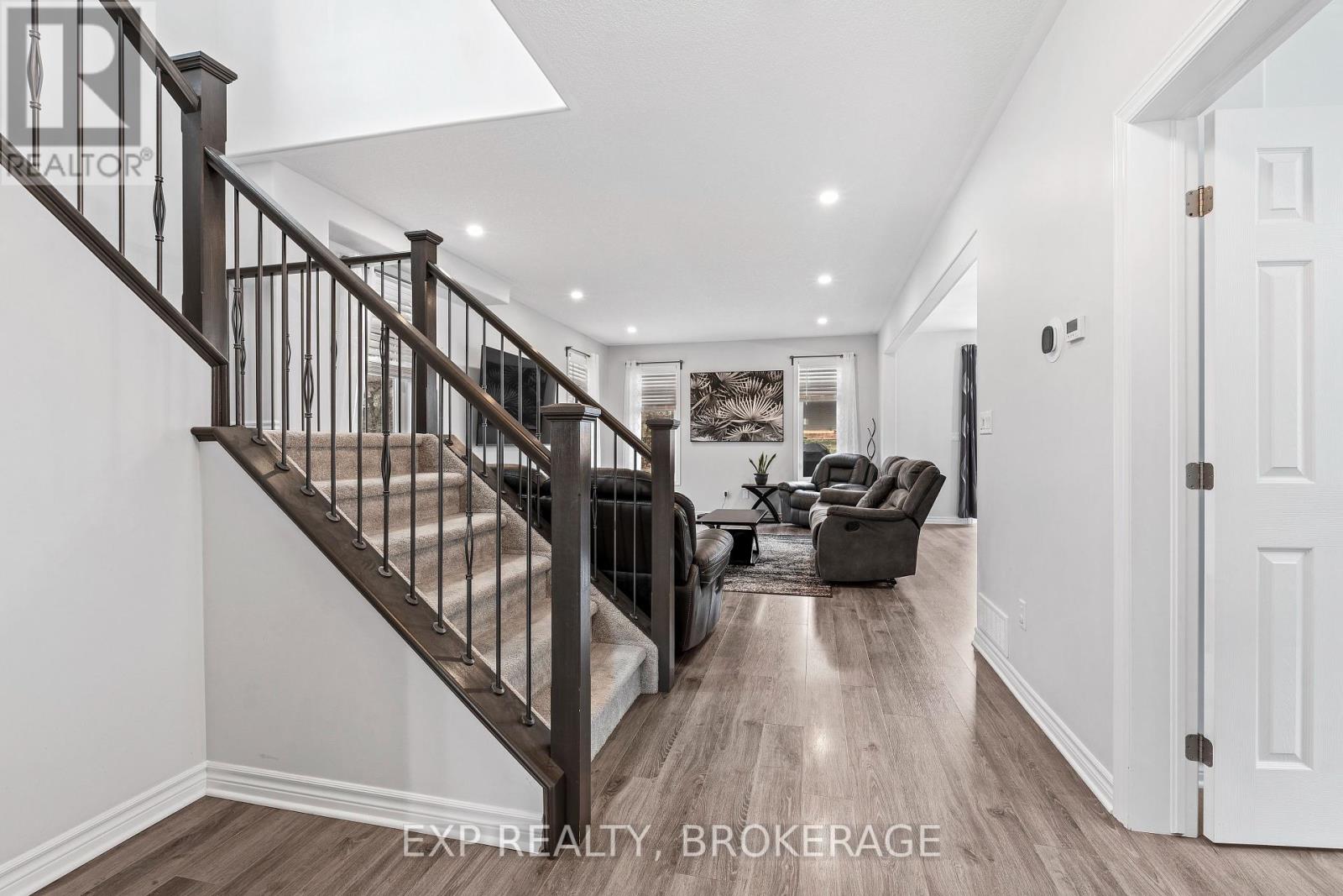 1644 Brookedayle Avenue, Kingston, Ontario  K7P 0S9 - Photo 7 - X12094623
