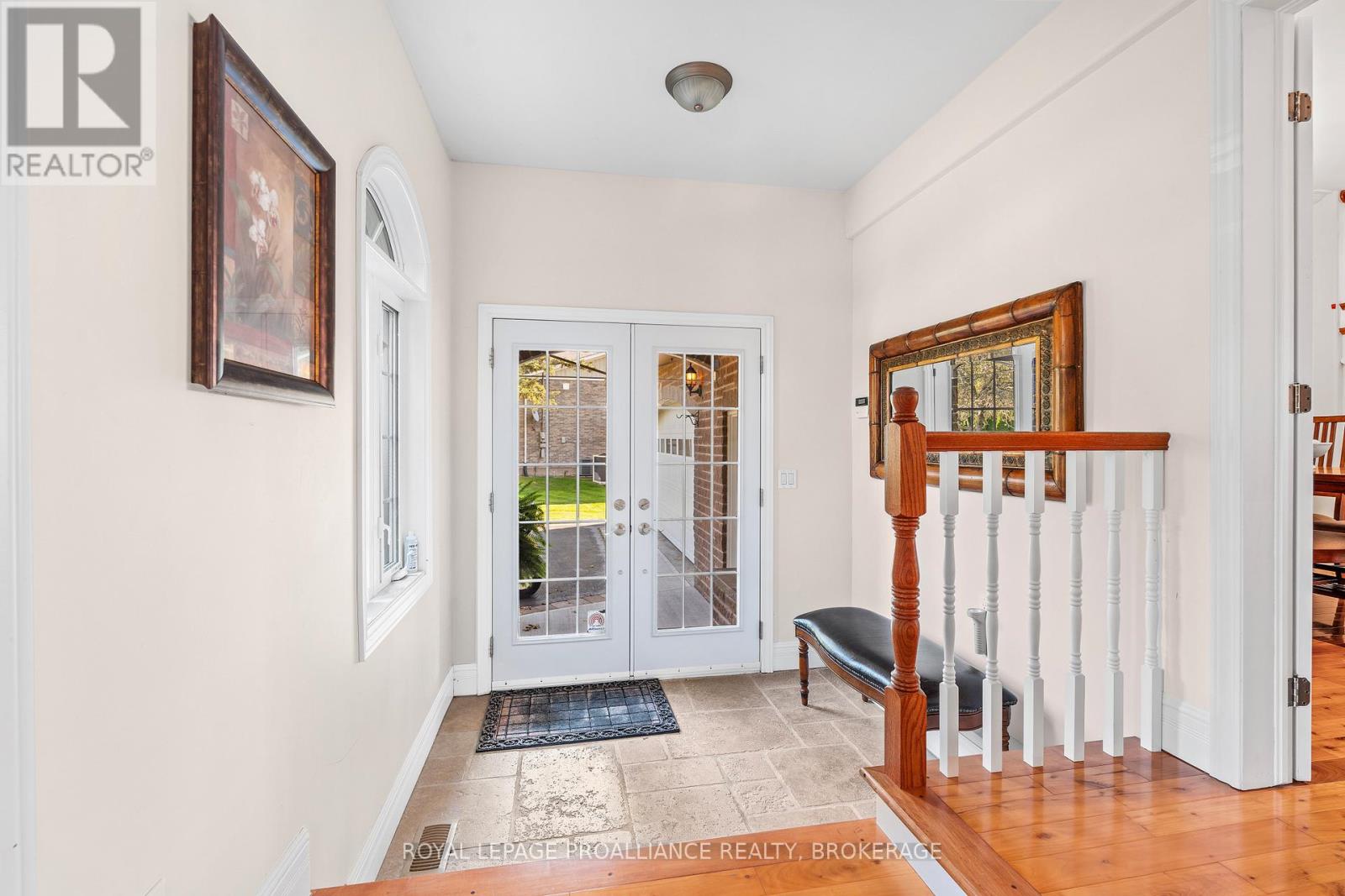 57 River Road, Front Of Leeds & Seeleys Bay, Ontario  K0E 1L0 - Photo 6 - X12094746