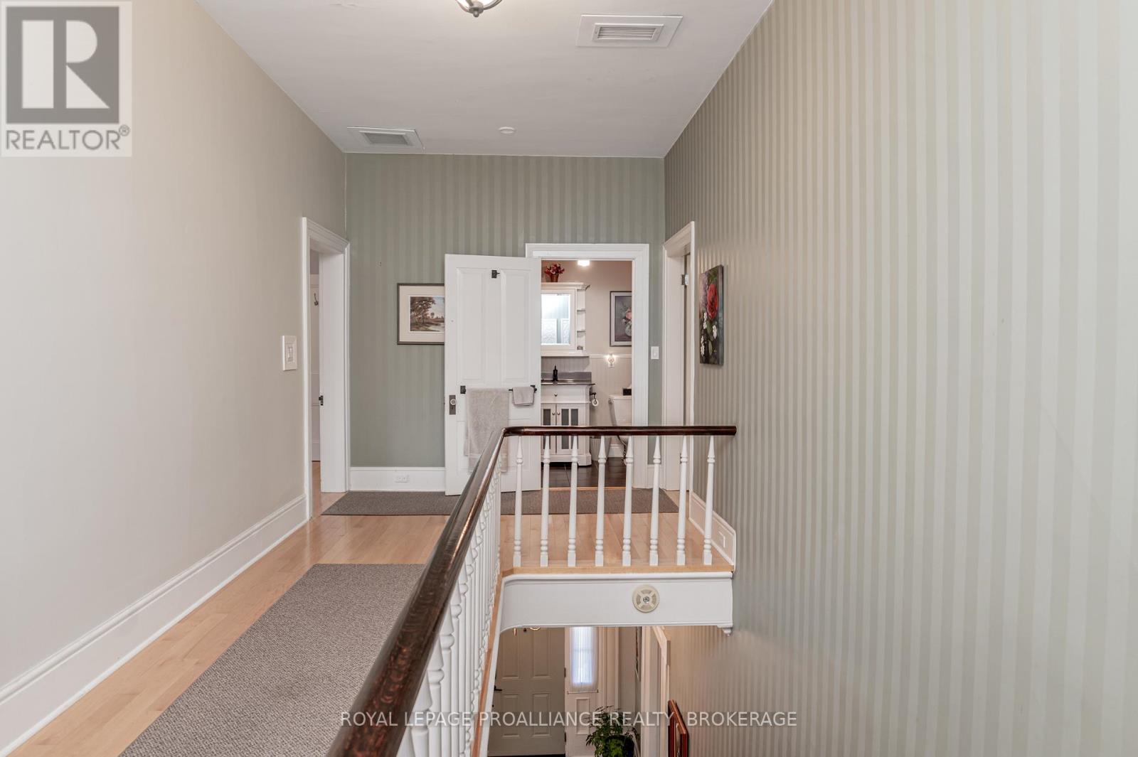 232 Dundas Street W, Greater Napanee, Ontario  K7R 2A8 - Photo 25 - X12095200