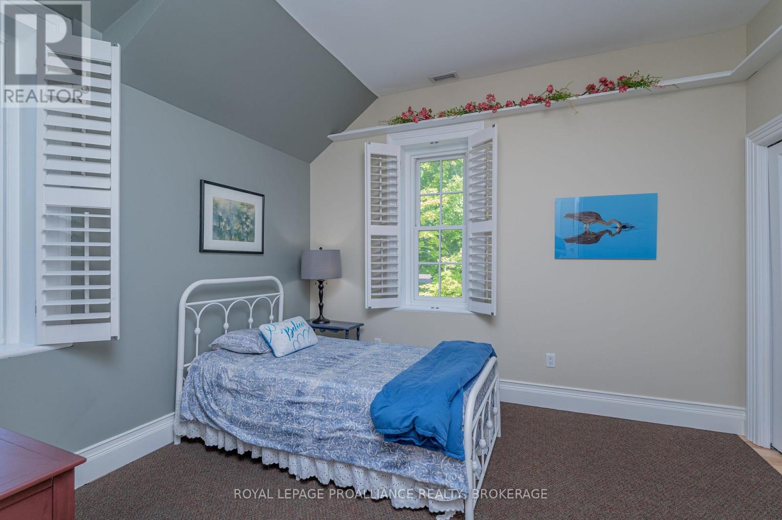 232 Dundas Street W, Greater Napanee, Ontario  K7R 2A8 - Photo 30 - X12095200