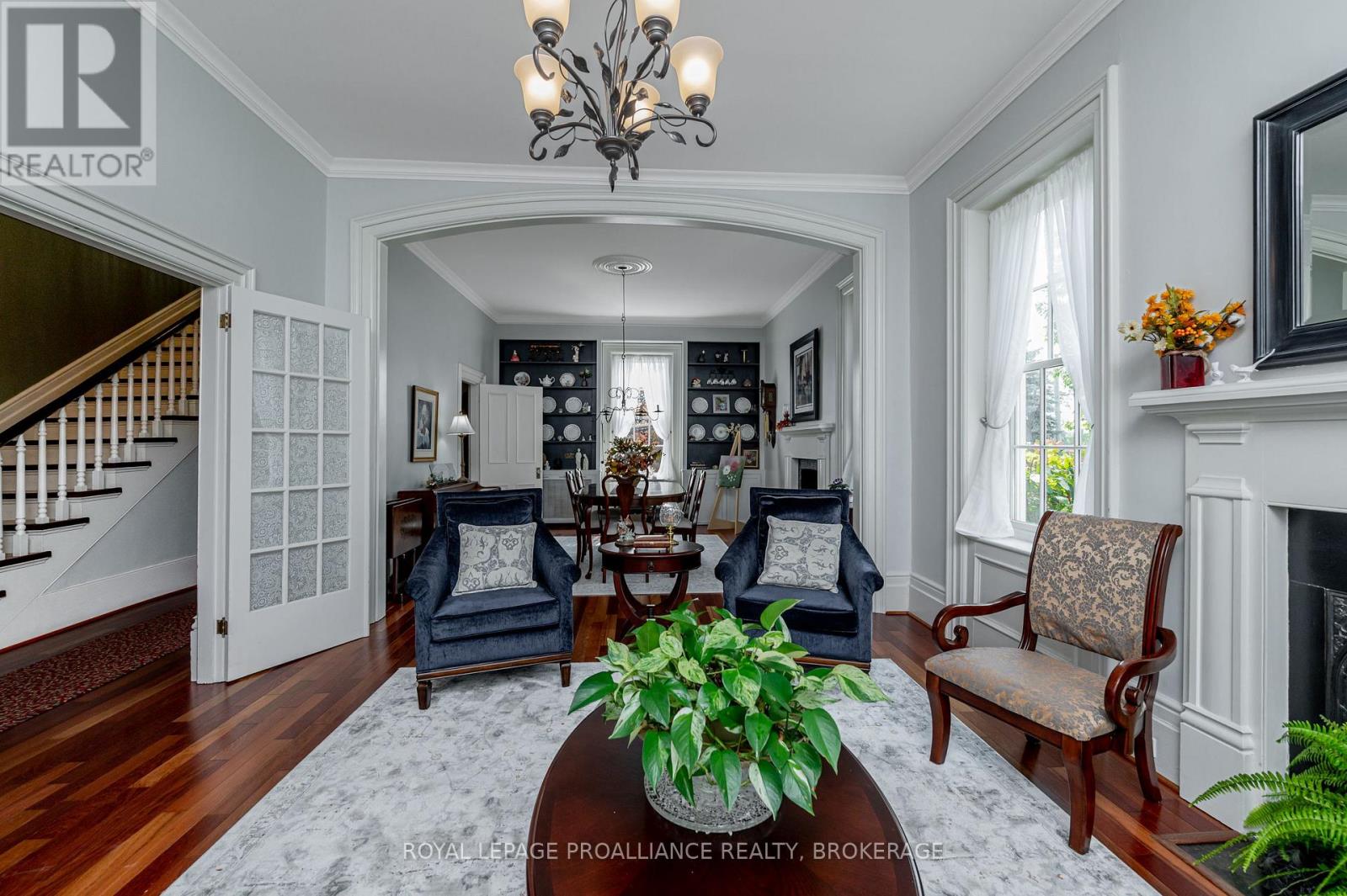 232 Dundas Street W, Greater Napanee, Ontario  K7R 2A8 - Photo 8 - X12095200