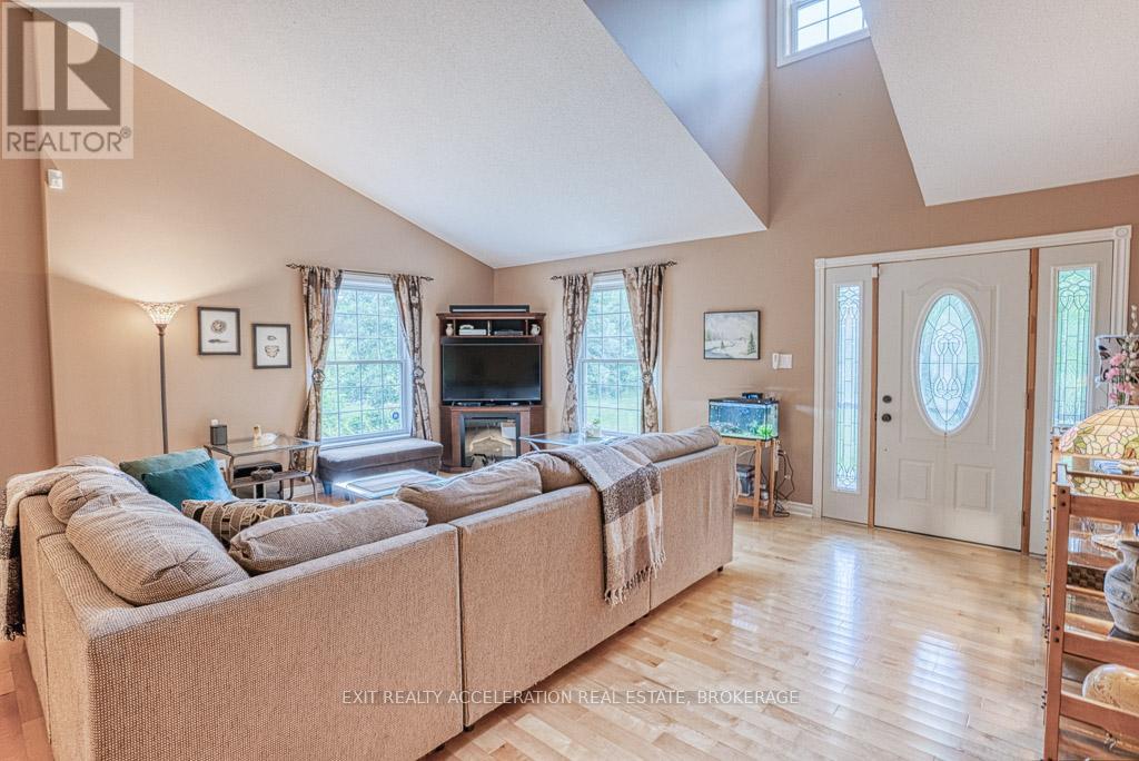 390 Denridge Road, Stone Mills, Ontario  K0K 2Z0 - Photo 14 - X12095519