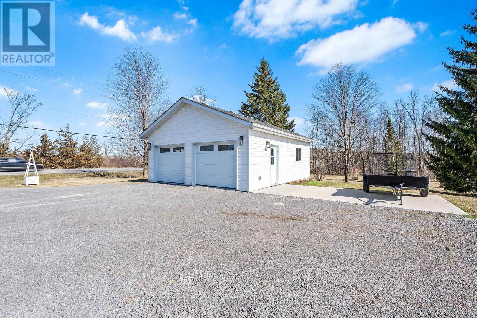 2492 County Rd 41, Greater Napanee, Ontario  K0K 2W0 - Photo 39 - X12095568