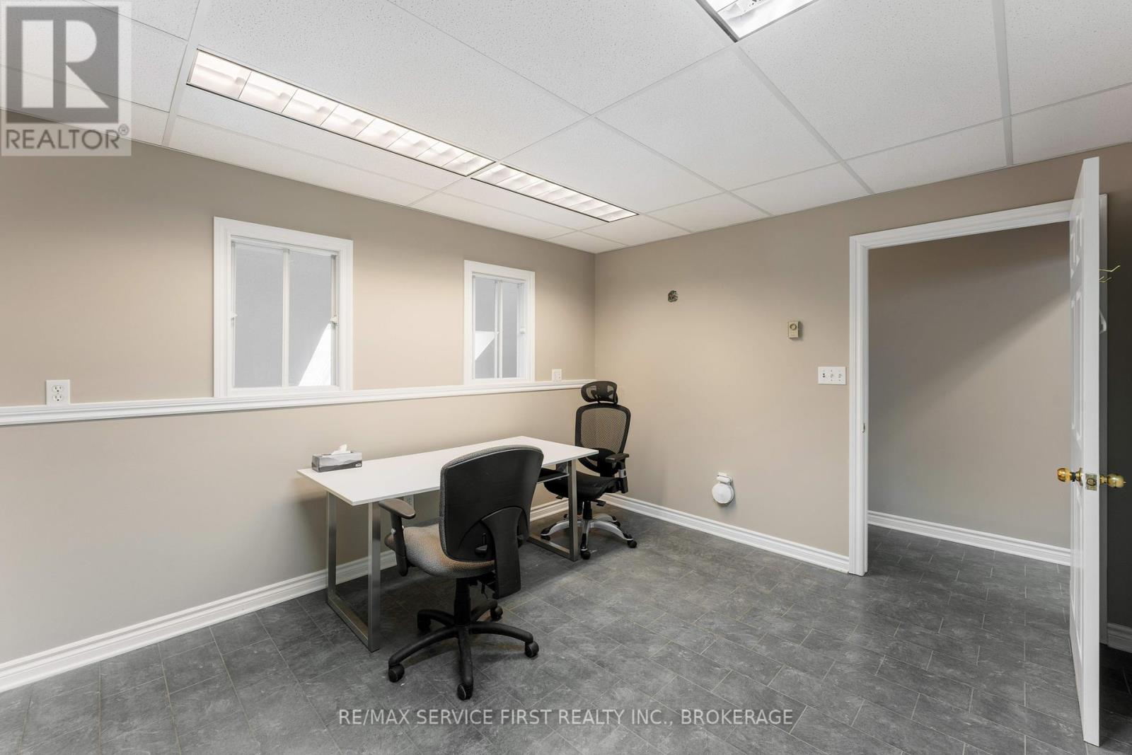 7 - 1056 Gardiners Road, Kingston, Ontario  K7P 1R7 - Photo 17 - X12096357