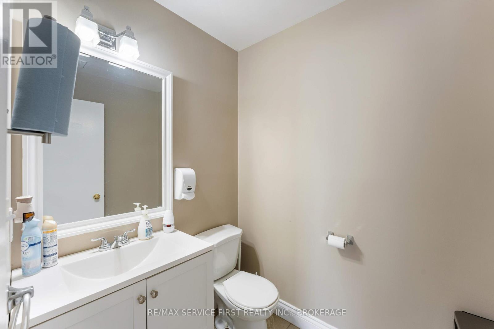 7 - 1056 Gardiners Road, Kingston, Ontario  K7P 1R7 - Photo 5 - X12096357