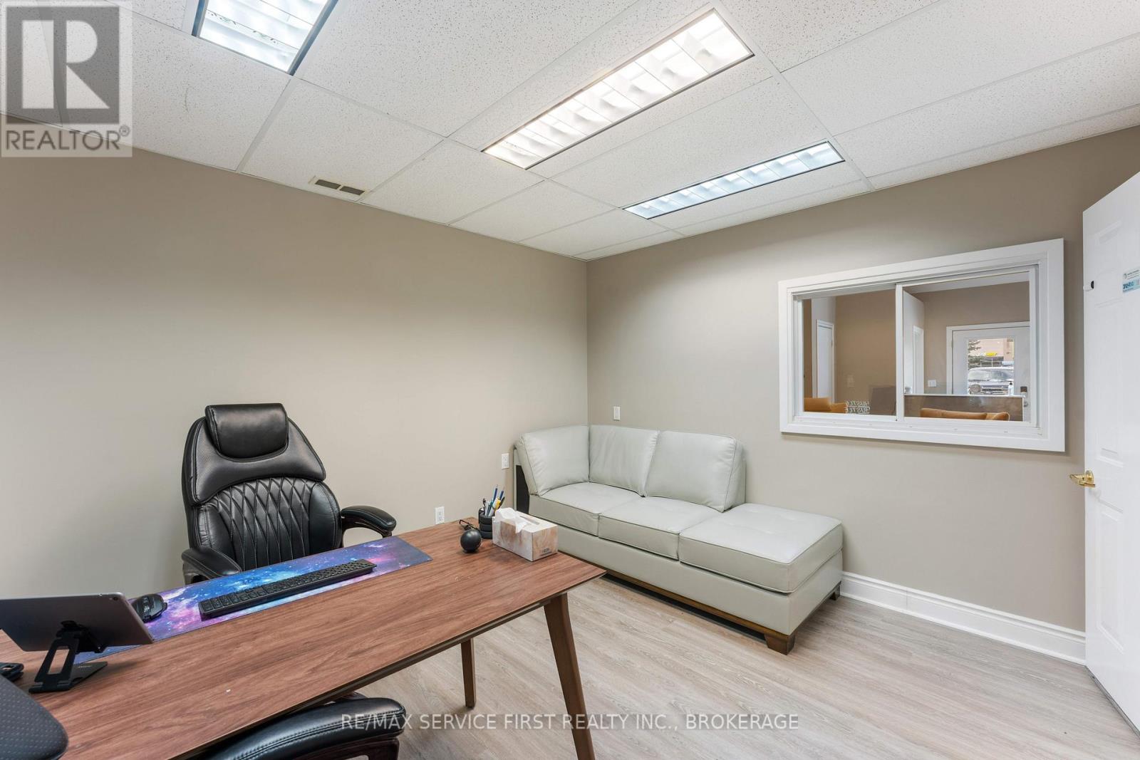 7 - 1056 Gardiners Road, Kingston, Ontario  K7P 1R7 - Photo 9 - X12096357
