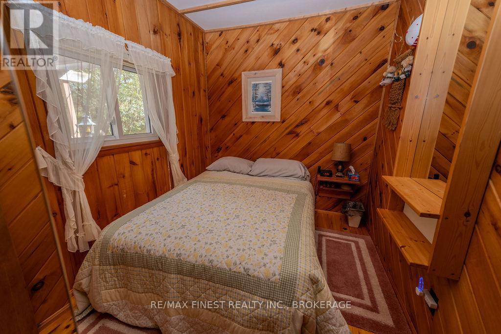 1203 Farm Gate Lane, Frontenac, Ontario  K0H 2C0 - Photo 17 - X12098468