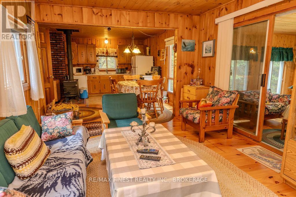 1203 Farm Gate Lane, Frontenac, Ontario  K0H 2C0 - Photo 28 - X12098468