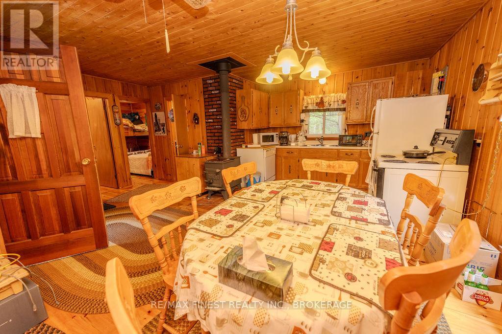 1203 Farm Gate Lane, Frontenac, Ontario  K0H 2C0 - Photo 29 - X12098468
