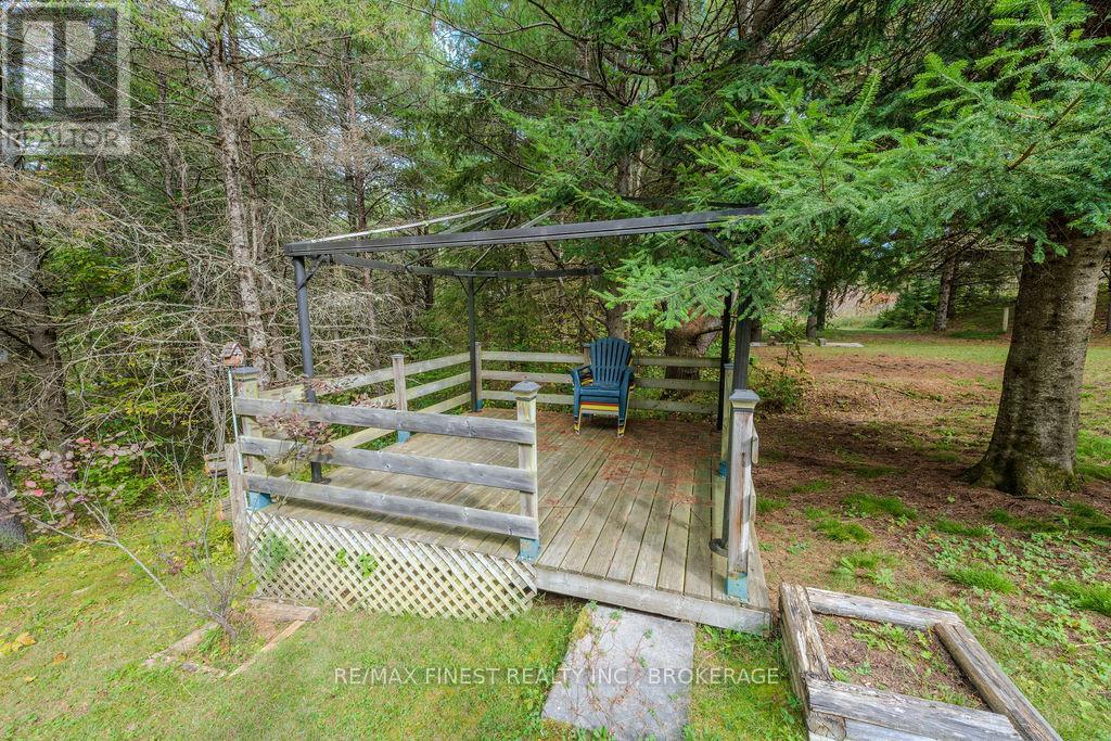 1203 Farm Gate Lane, Frontenac, Ontario  K0H 2C0 - Photo 3 - X12098468