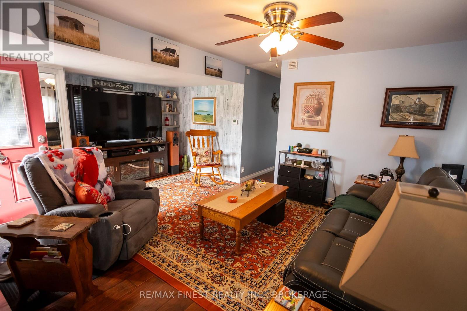 83 Worthington Way, Kingston, Ontario  K7K 5C6 - Photo 5 - X12098604