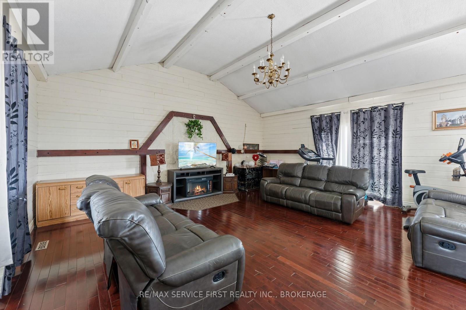 2280 Sydenham Road, Kingston, Ontario  K0H 1M0 - Photo 7 - X12100331