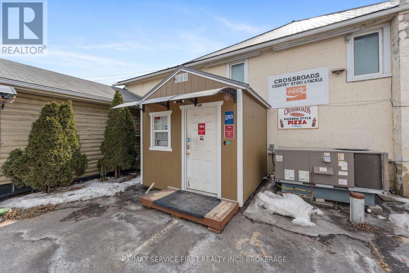 2280 Sydenham Road, Kingston, Ontario  K0H 1M0 - Photo 1 - X12100332