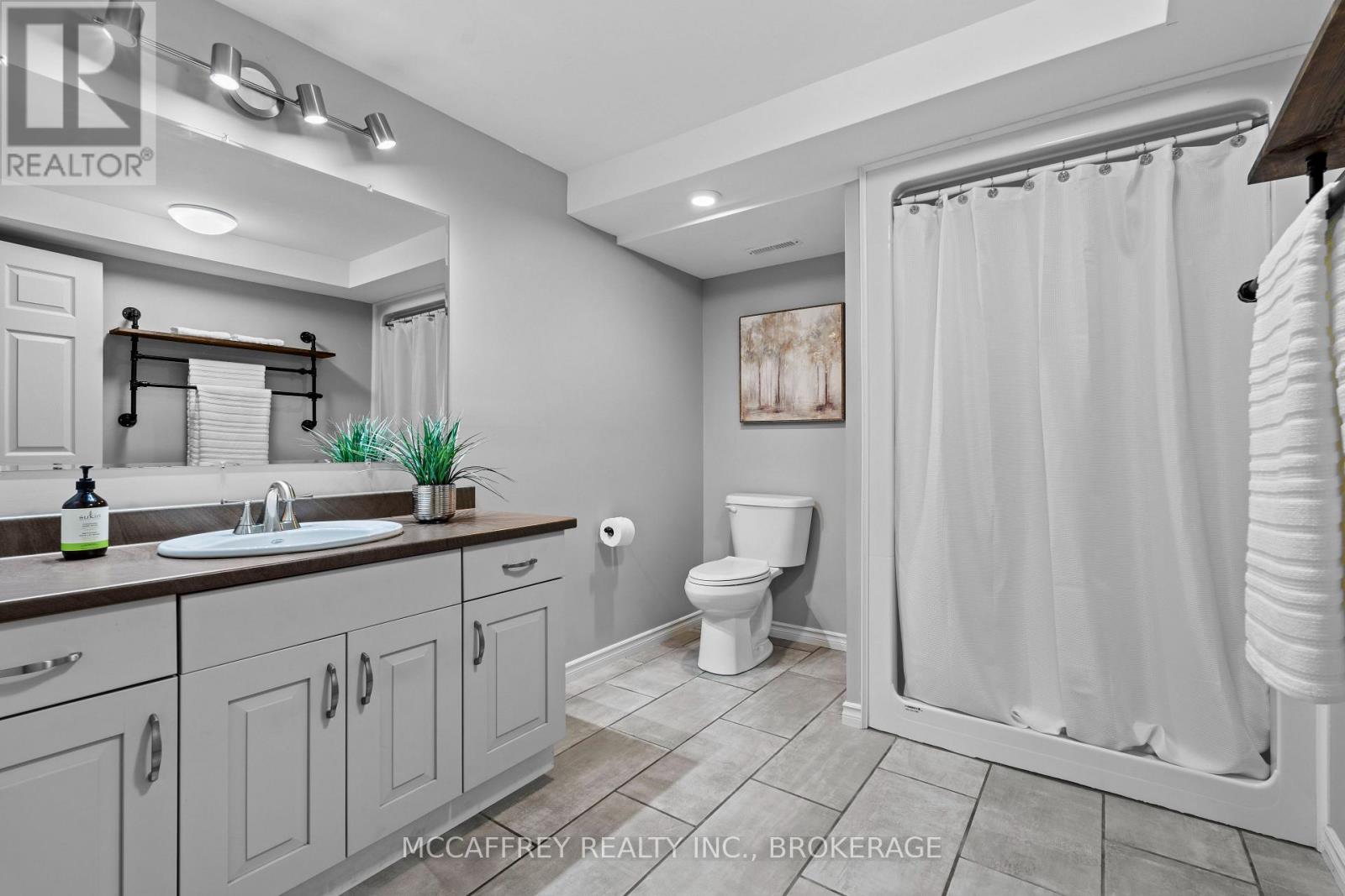 25 Staikos Court, Greater Napanee, Ontario  K7R 0B9 - Photo 31 - X12100858